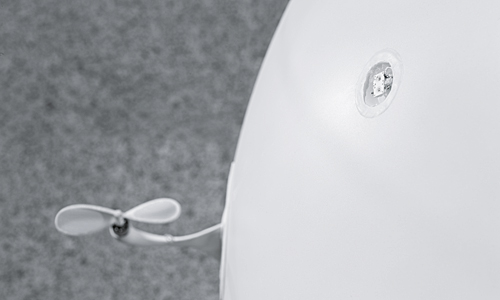 Active markers: infrared LEDs for communication with the cameras