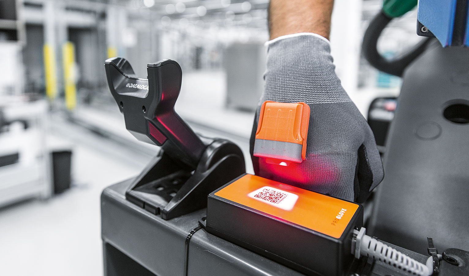 The ProGlove in action