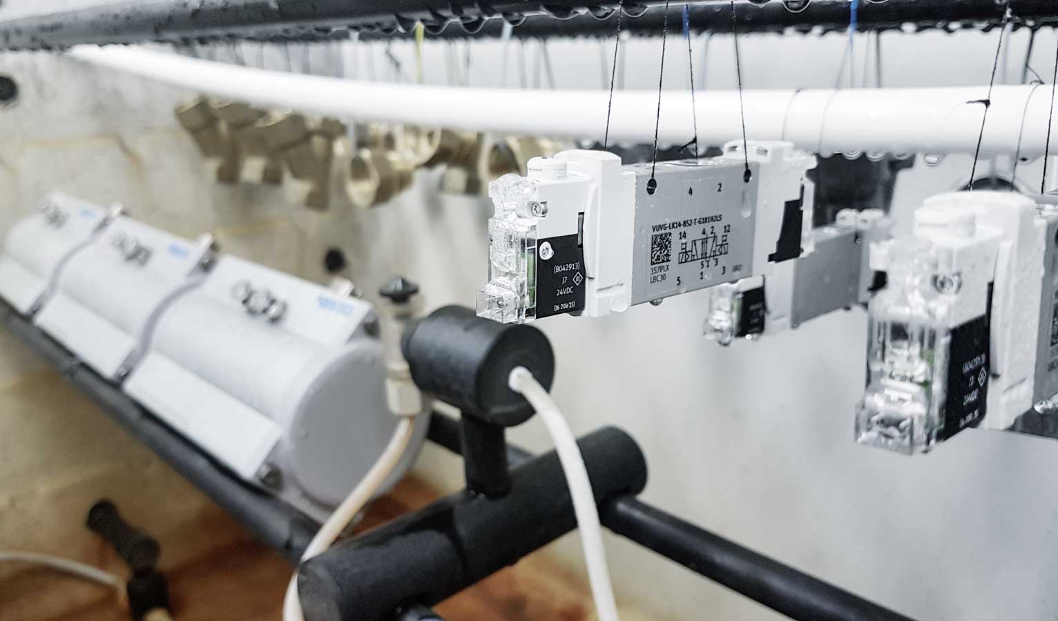 A wide range of components and parts are subjected to the salt spray test.