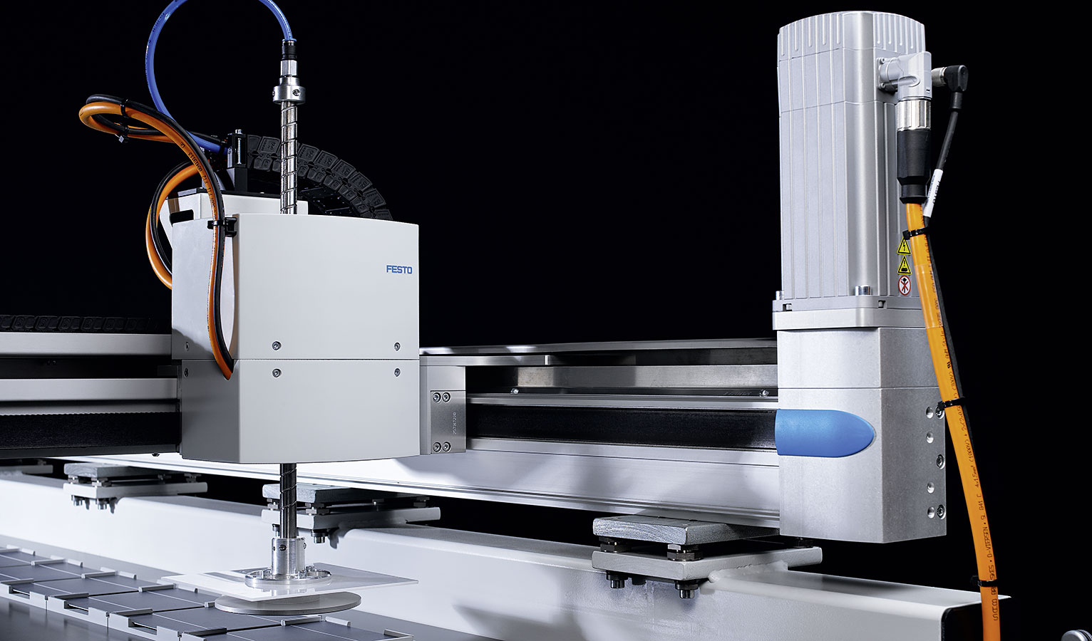 The Bernoulli effect in automation