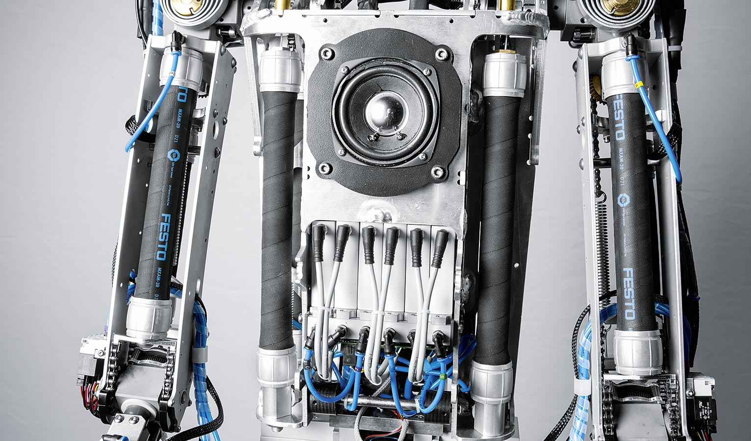 robothespian humanoid robot