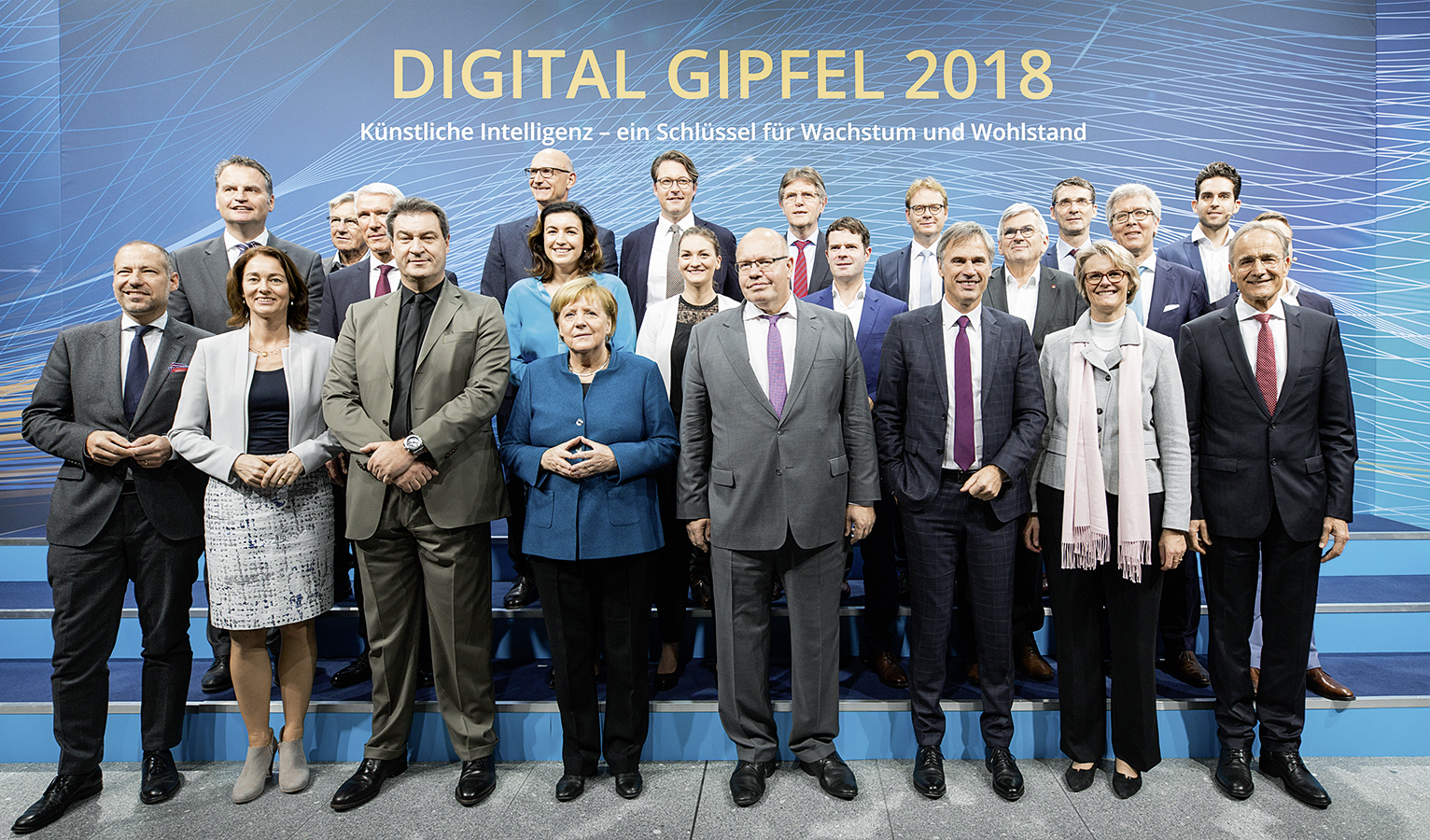 Photo de groupe avec la Chancelière : Angela Merkel a ensuite invité à déjeuner les experts du Sommet du numérique.