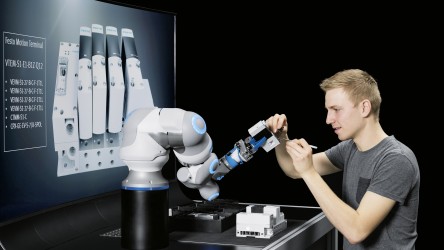 BionicCobot Festo USA