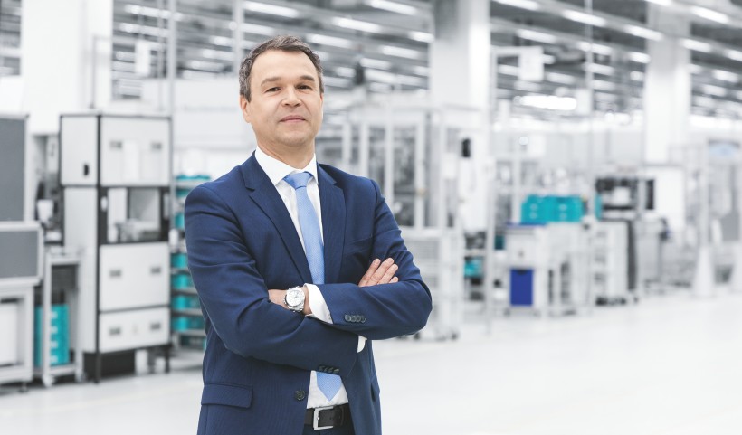 Dipl.-Ing. (FH) Frank Notz - Member of the Management Board Sales