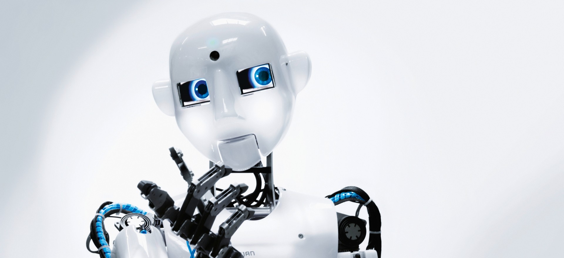 Beweegt met Festo-technologieën: de humanoïde robot RoboThespian