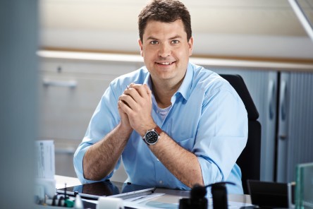 Daniel Hüttenhölscher, director gerente de Hüttenhölscher Maschinenbau GmbH & Co. KG
