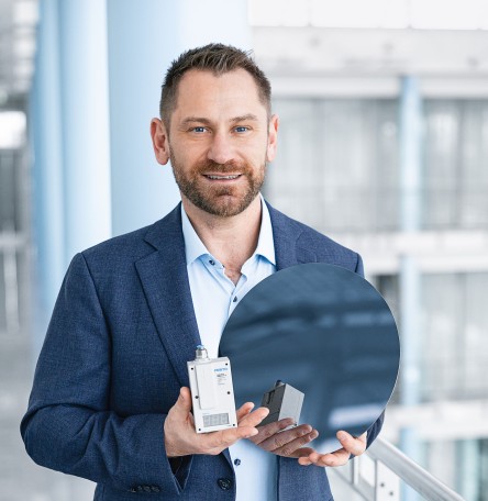 Tobias Glattbach, Global Industry Segment Electronics