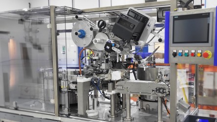  Festo & QM Systems develop automated mass testing system
