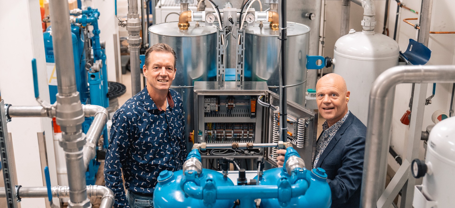 TNO Franco Brouwer & Koen Leeflang in the compressed air room