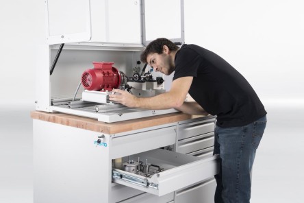 Mechanical trainer