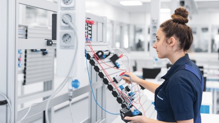 Sistema NetLab sobre cibersegurança