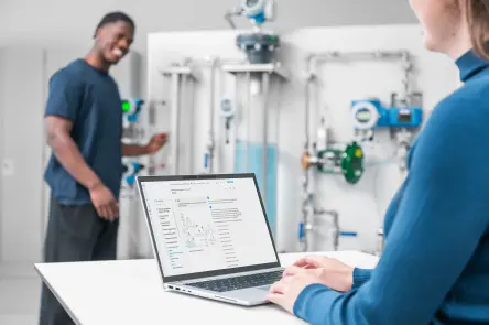 DCS training eLearning course on laptop with students