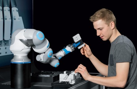 Robótica Colaborativa_Bionic