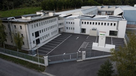 Automazione nella microelettronica con soluzioni elettriche Festo