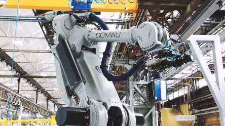 robot comau per flex-bd linea per riciclo batterie al litio
