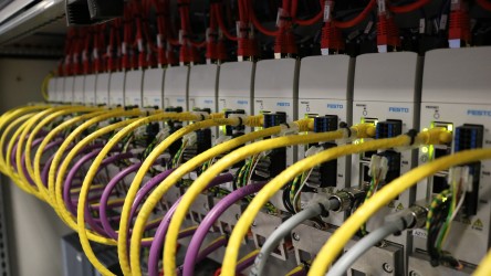 Dalla pneumatica tradizionale agli assi elettrici Festo