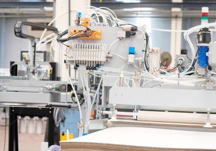 TecnoFerrari e Festo aumentano la produttività delle macchine per ceramica