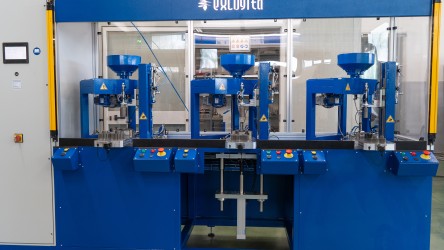 montaggio automatico di ingranaggi e rullini