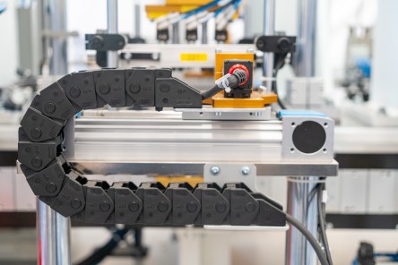 Assi di movimentazione Festo integrati per garantire precisione e flessibilità nell’assemblaggio
