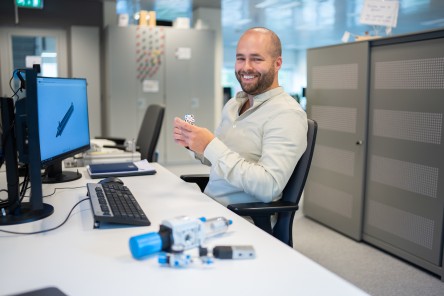 - Lennard van Onselen, Product Marketing Management
