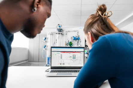 Accès à distance via un ordinateur portable au DCS