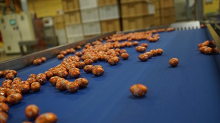 Milka eggs