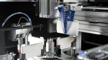 Degassing and sealing of battery cells