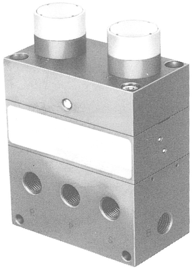 Pushbutton valve