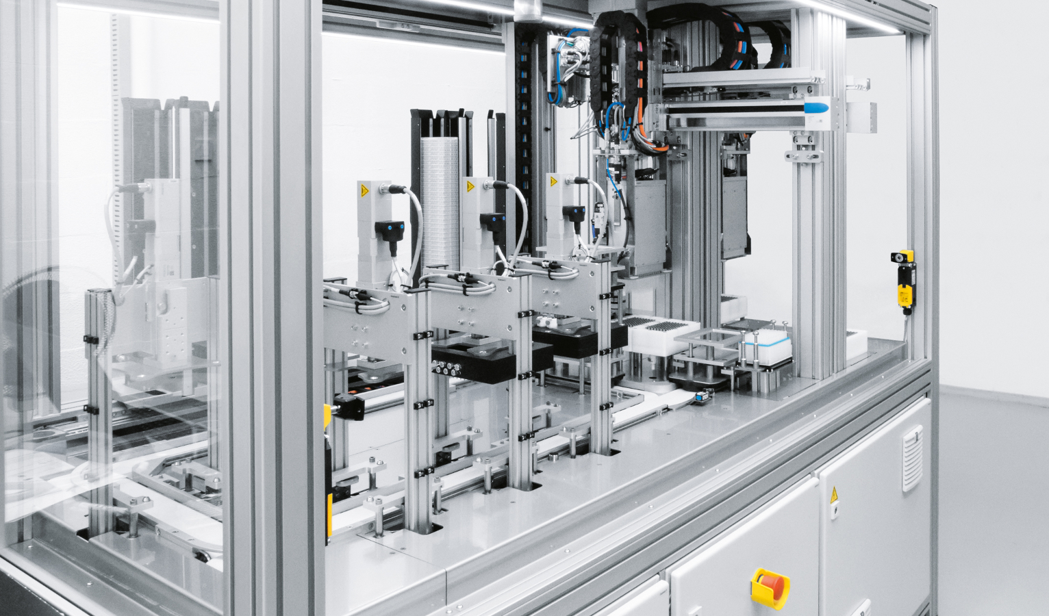 Automated DNA extraction machine