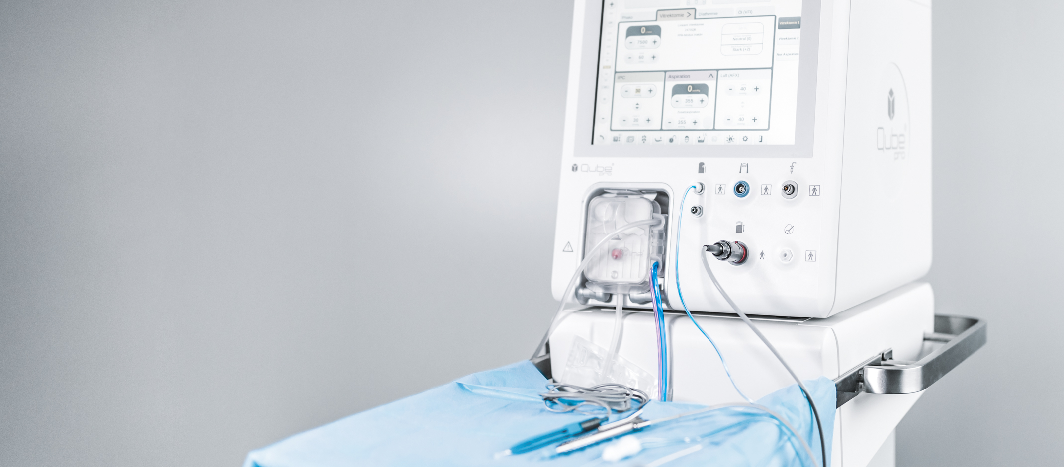 Eye surgery with valve technology