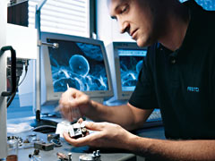 Reparaturservice von Festo