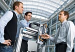 Per qualunque domanda sulle vostre applicazioni di automazione, i consulenti tecnici Festo sapranno aiutarvi.