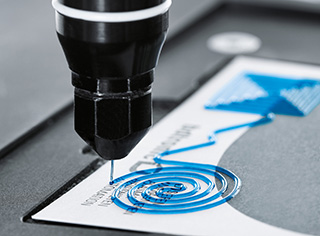 High-precision dispensing of cast resin